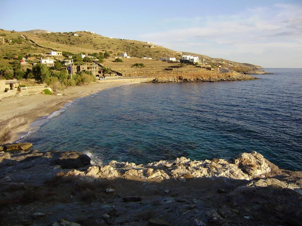 Unique studio by the sea photo 2