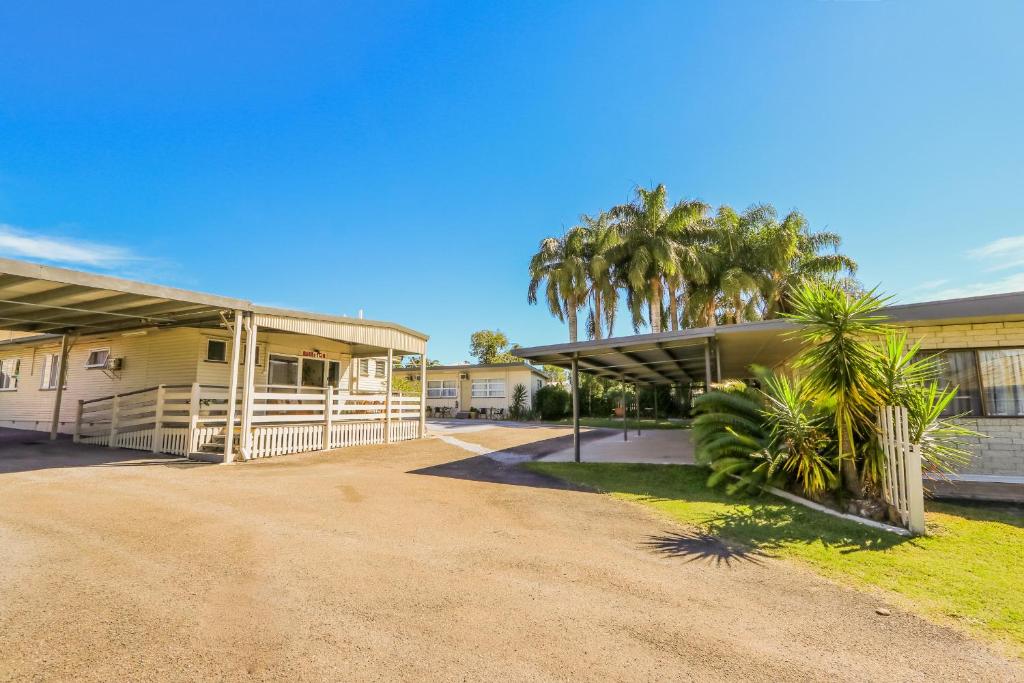 Miriam Vale Motel - Tap to explore photos
