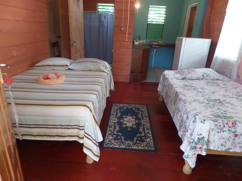 Jah B's Cottages on Beach Road-Negril photo 3