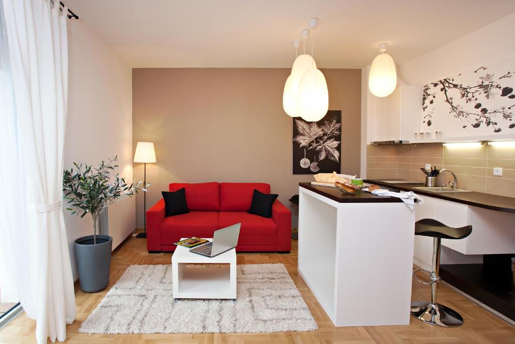 Boutique Apartments 360º photo 3