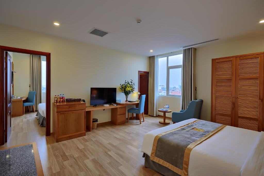 Khách Sạn Hoàng Sơn Peace