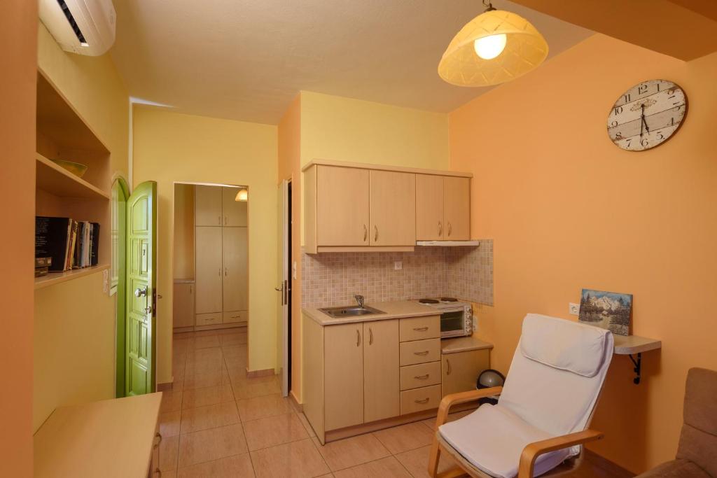 Hotel Kiklamino photo 3
