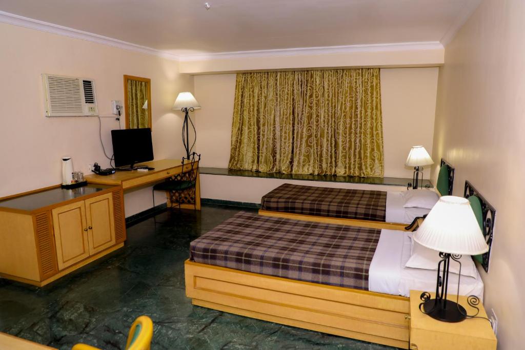 The Hotel Airport photo 3