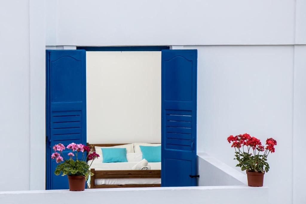 Трехместный (Трехместный номер), Down Town