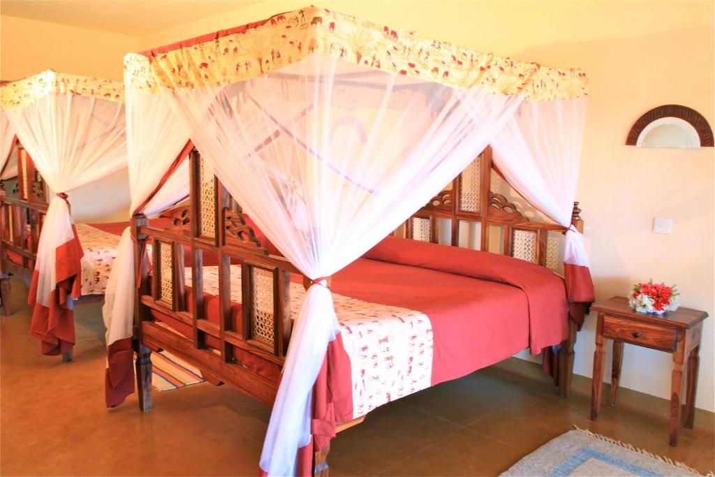 Voi Wildlife Lodge photo 2