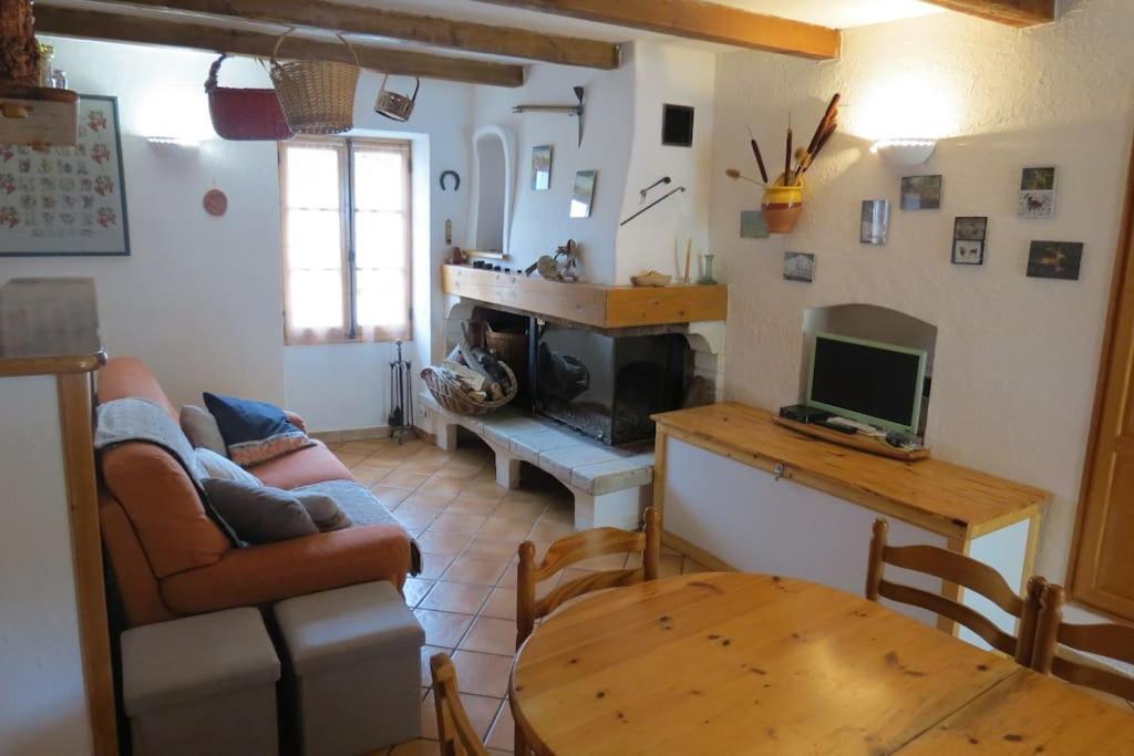 maison à la montagne photo 3