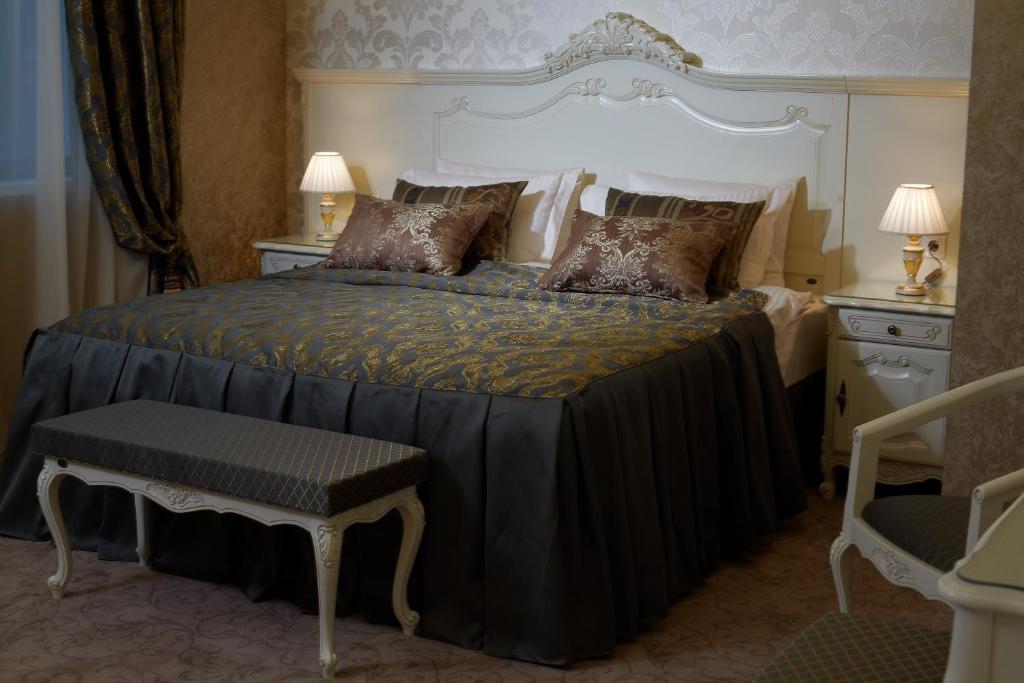 Студио (Номер-студио), Отель Savoy