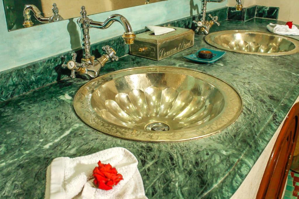 Четырехместный (Улучшенный четырехместный номер), Demeures d'Orient Riad de Luxe & Spa