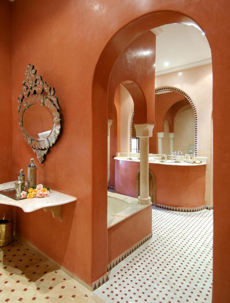Двухместный (Двухместный номер Делюкс с 1 кроватью и ванной), Demeures d'Orient Riad de Luxe & Spa