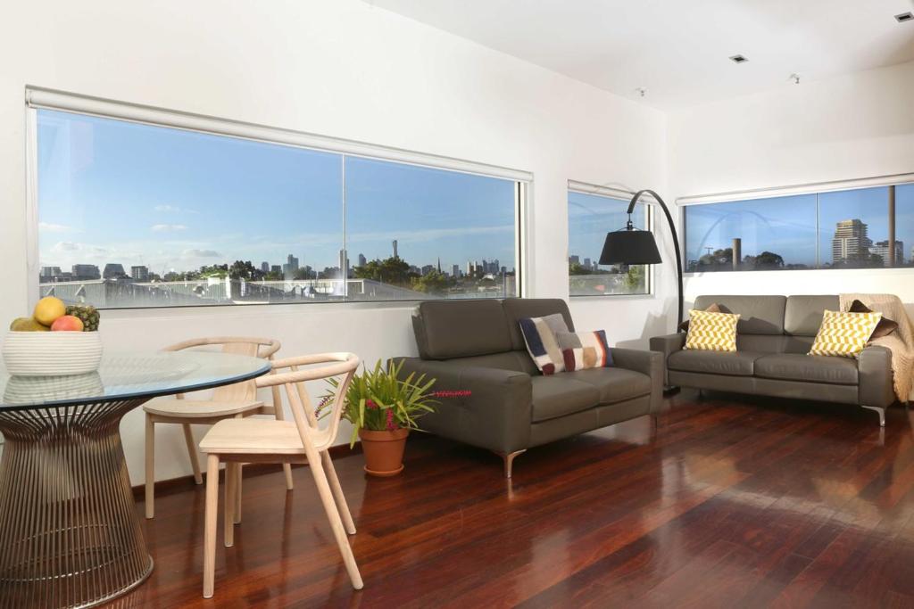 Saint George - The Townhouse photo 2