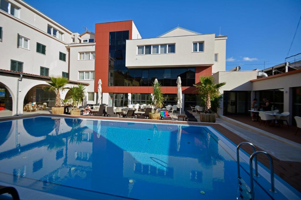 Hotel Borovnik photo 4