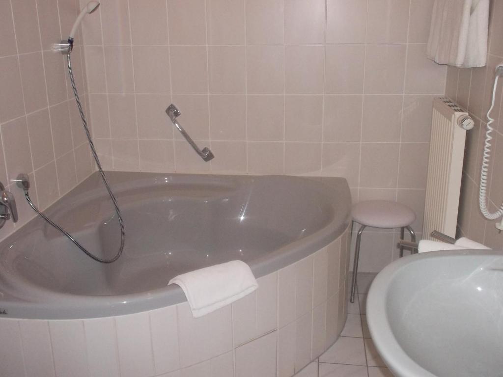 Hotel am Seetor photo 4