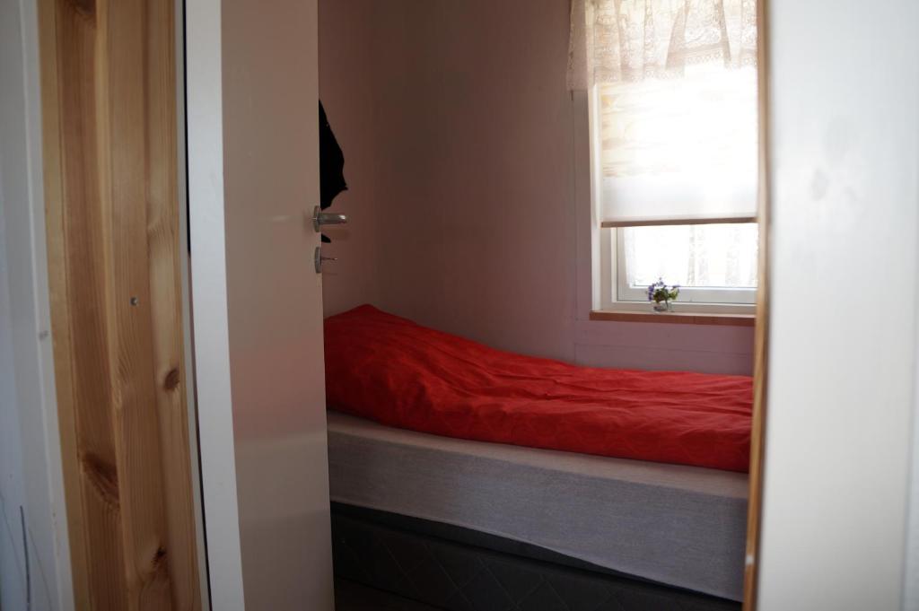 Bed & Breakfast, Oqaatsut/Rodebay photo 1