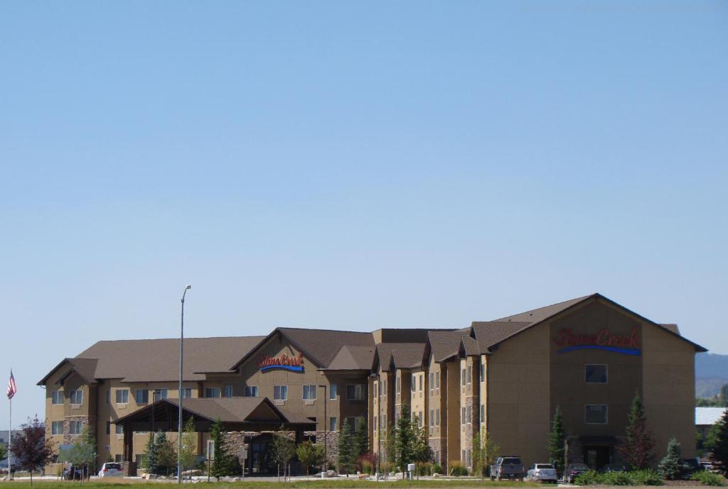 StoneCreek Lodge image