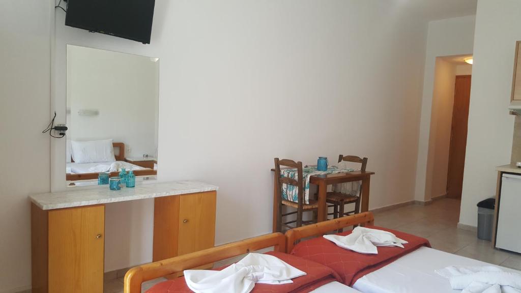 Sofia Studios & Apartments photo 4