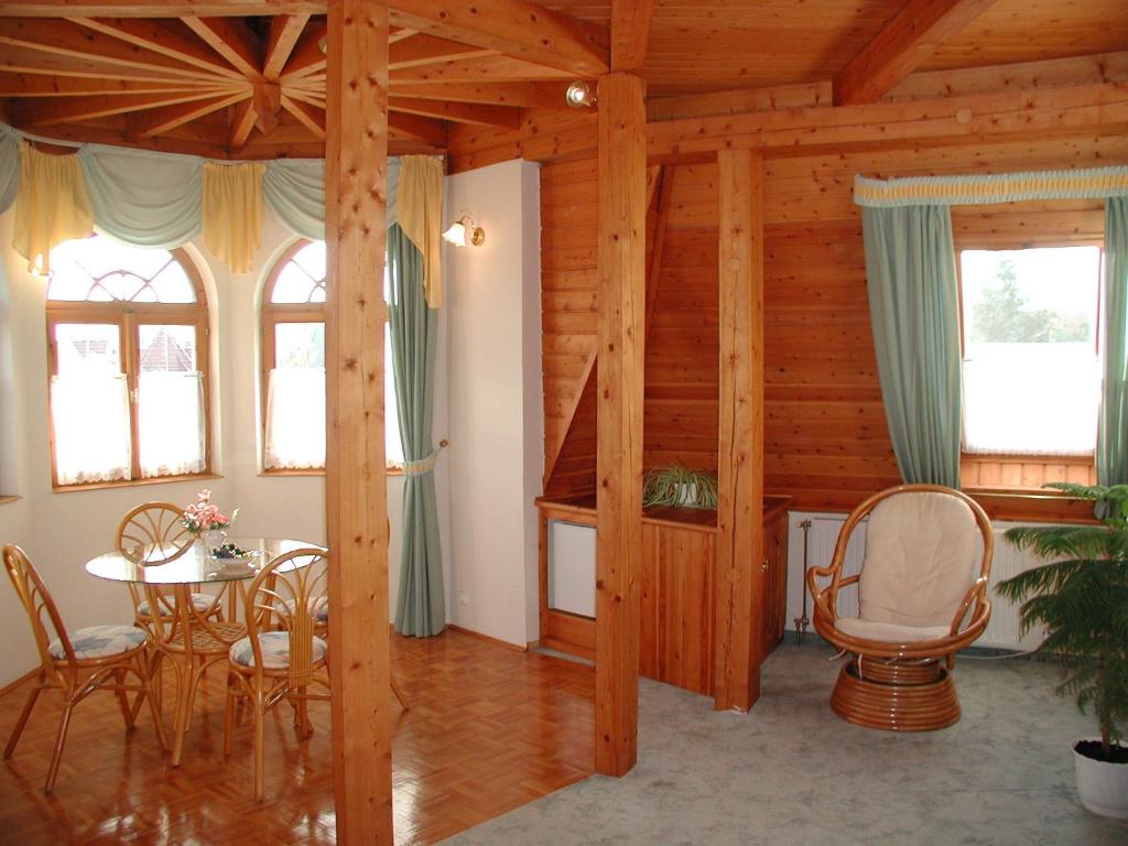 Двухместный (Улучшенный двухместный номер с 1 кроватью), Hajdú Kastély Hotel
