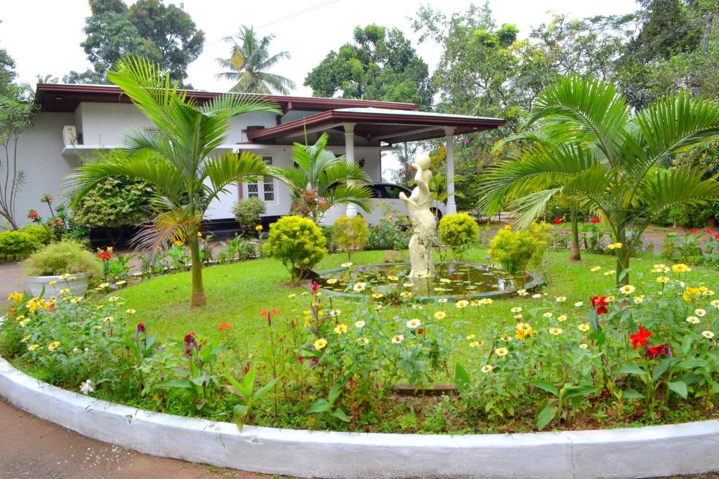 Sama Uyana Holiday Bungalow photo 3