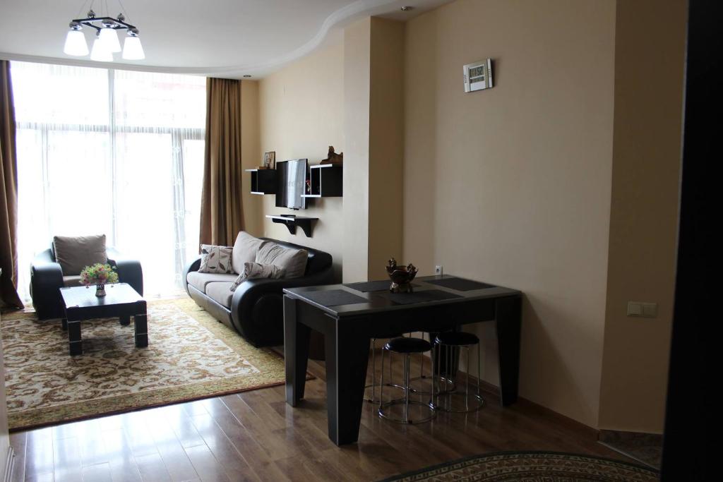Mari's Apartment Kazbegi photo 2
