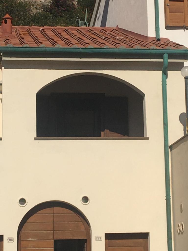 Casa a Capraia porticciolo: vista mare indimenticabile! photo 2