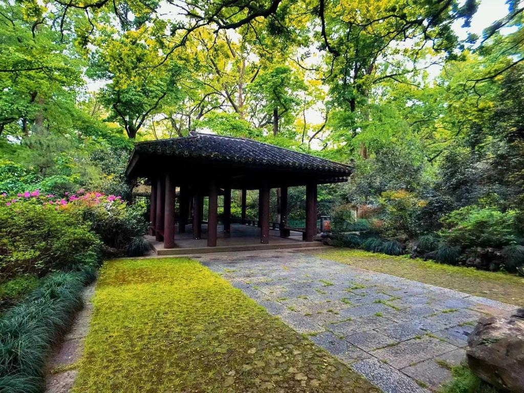 Двухместный (Улучшенный двухместный номер с 1 кроватью), Hangzhou Jingjing Home Boutique Inn