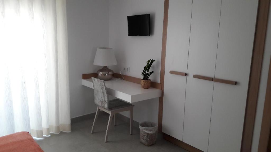 Hostal Cervantes Playa photo 1