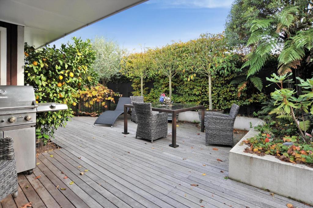 Leinster Villa - Christchurch Holiday Homes photo 1