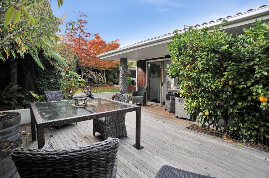 Leinster Villa - Christchurch Holiday Homes photo 4