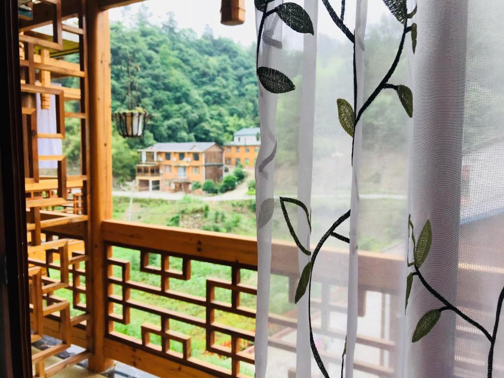 Zhangjiajie one step to heaven inn (Yangjiajie ticket office) photo 2