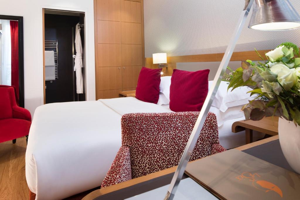 Двухместный (Классический двухместный номер с 1 кроватью), Hotel Le Six