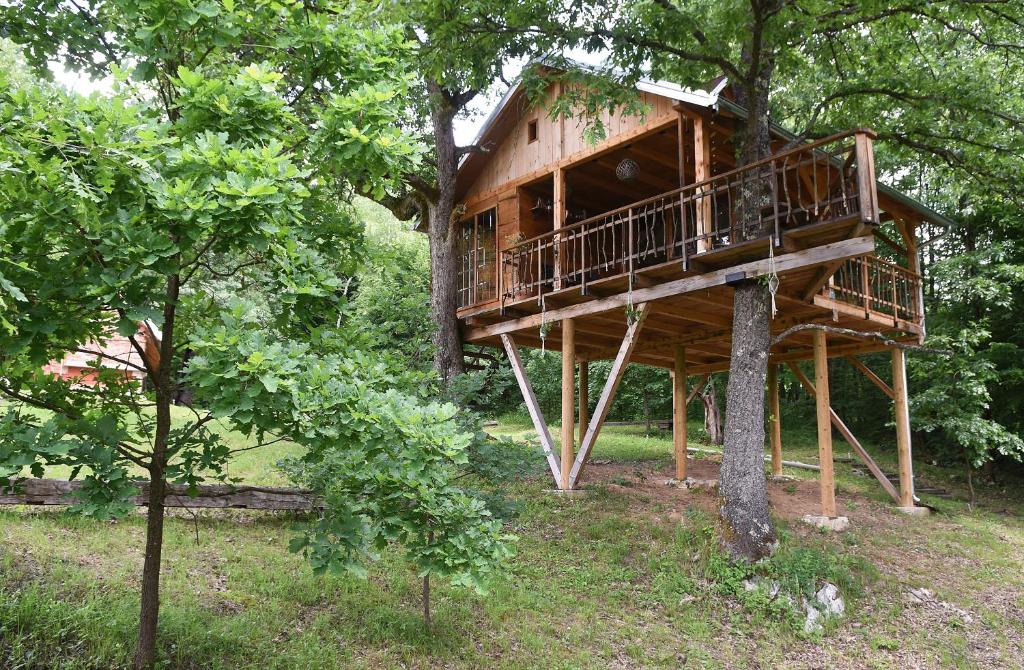 Treehouse Resnice -Mrežnica photo 1