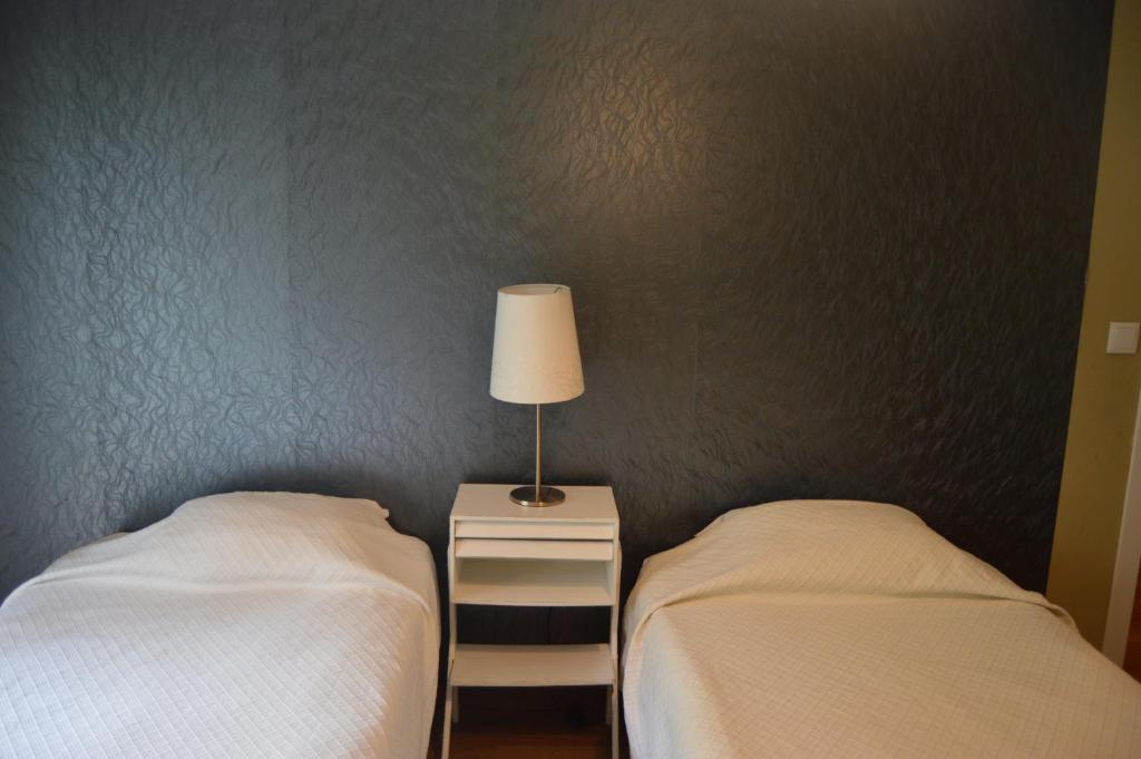 Двухместный (Стандартный двухместный номер с 1 кроватью или 2 отдельными кроватями, балконом и общей ванной комнатой), Wallis Rato