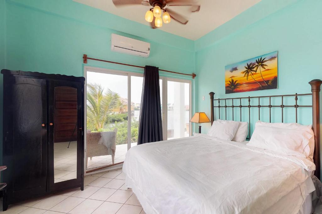 Suite F101 Mara Laguna photo 1
