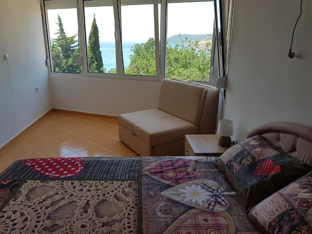 Апартаменты (Апартаменты-студио с видом на море), Guest House Dragomir