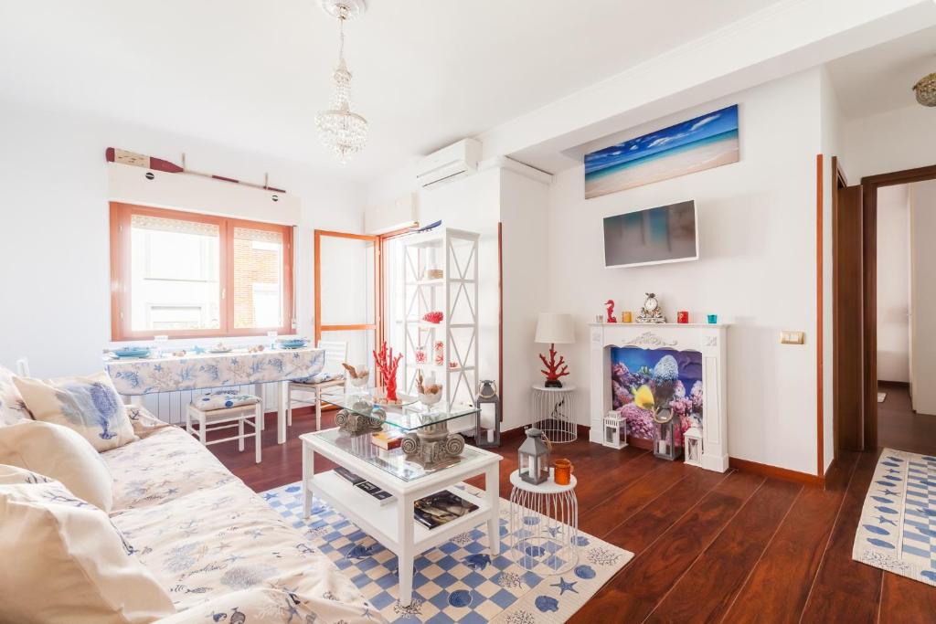 Titty Beach House photo 1