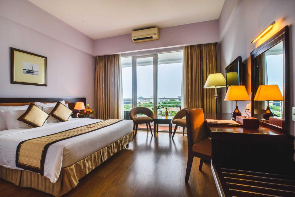 Khách Sạn Mondial Huế