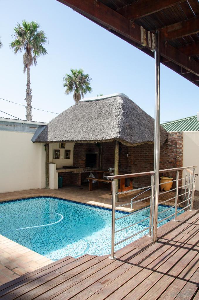 Goulden Street Guest House photo 2
