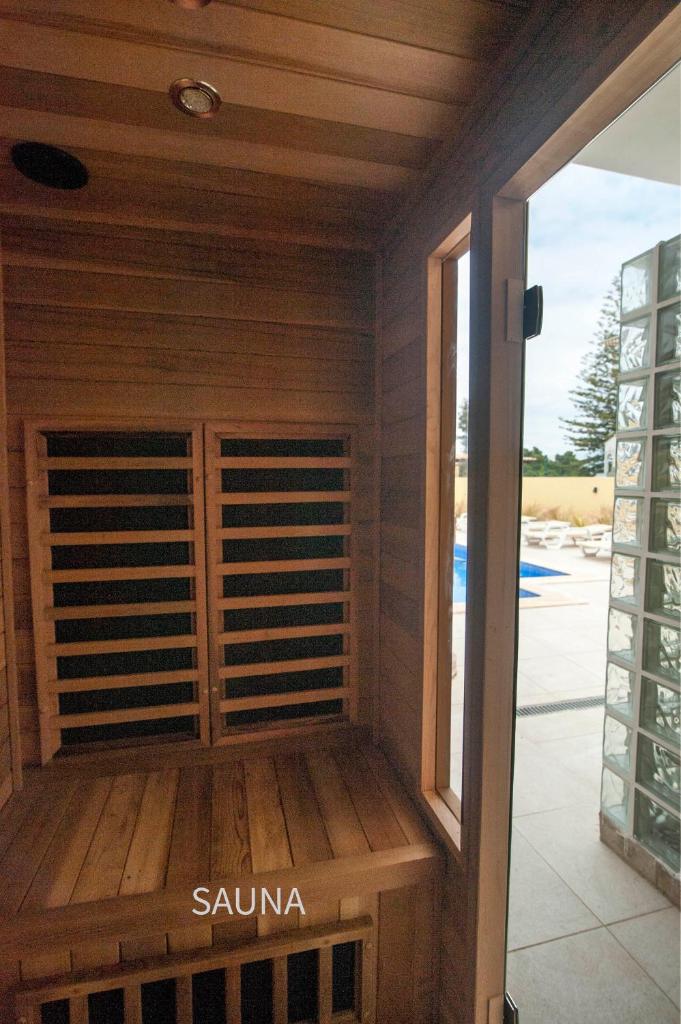 villa Aqua-Jacuzzi-heatable pool-sauna-gym-snooker photo 4