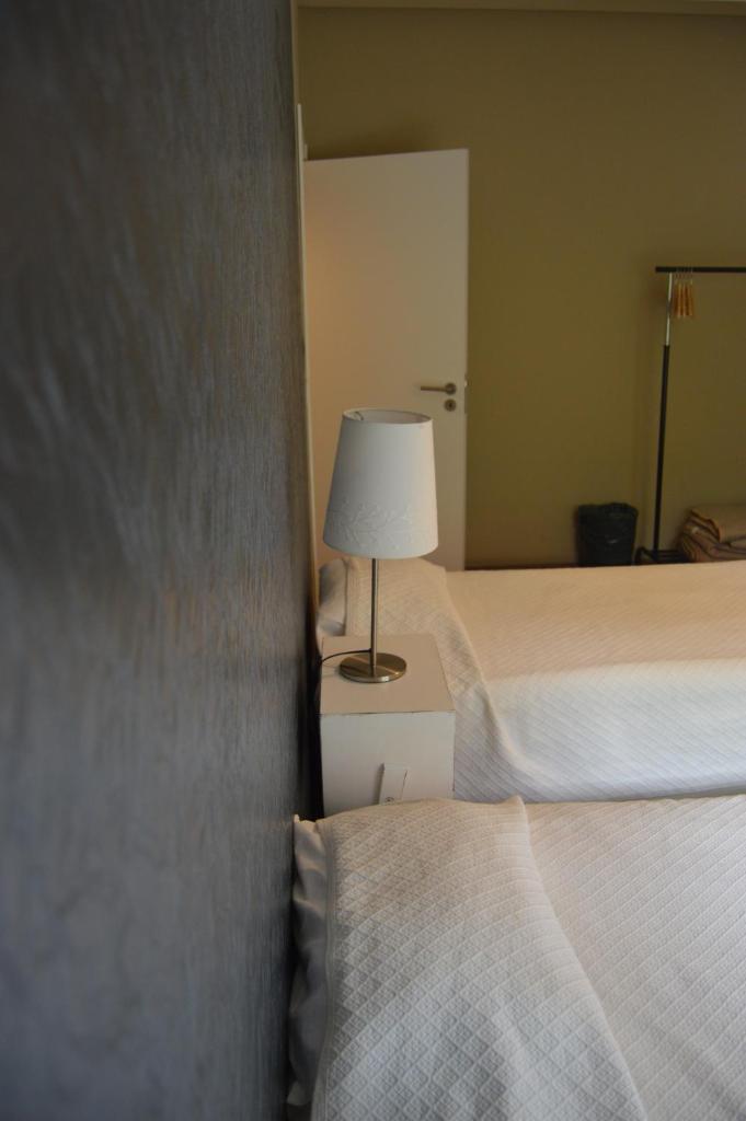 Семейный (Классический семейный номер с общей ванной комнатой), Wallis São Bento