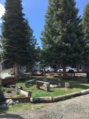 Columbine Cabins image