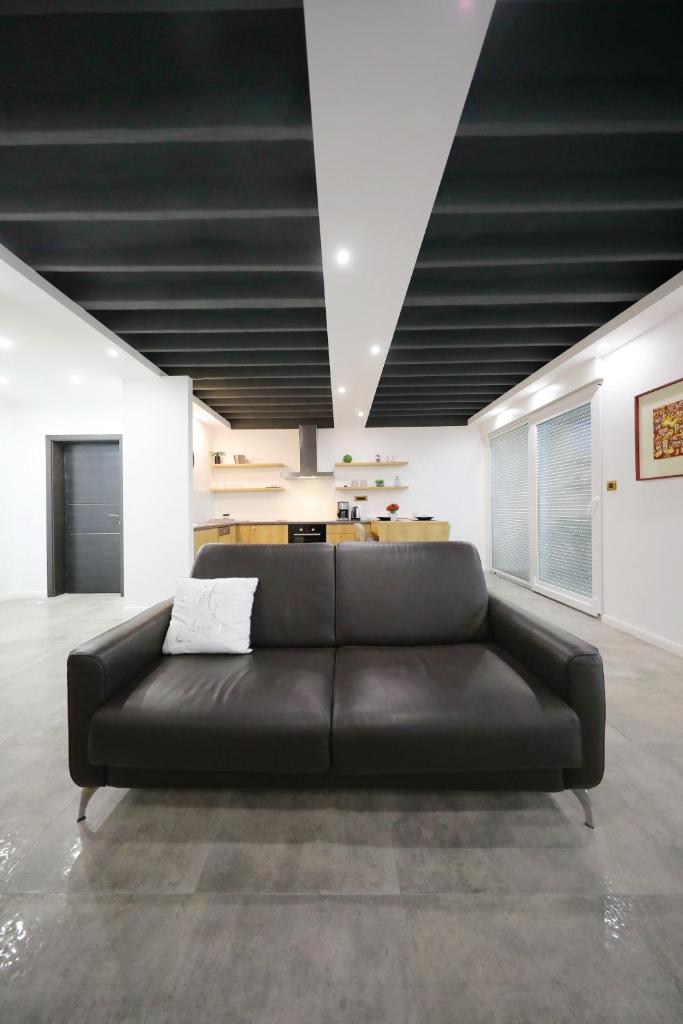 Harbour Apartment sea view photo 3