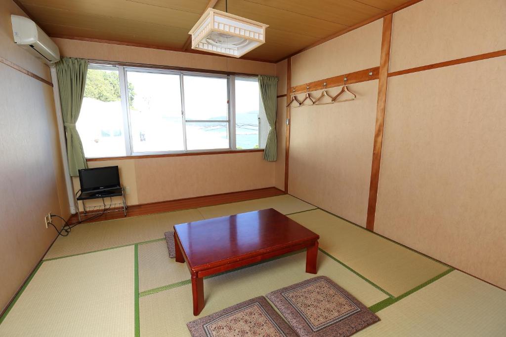 Shodoshima Olive Youth Hostel photo 4