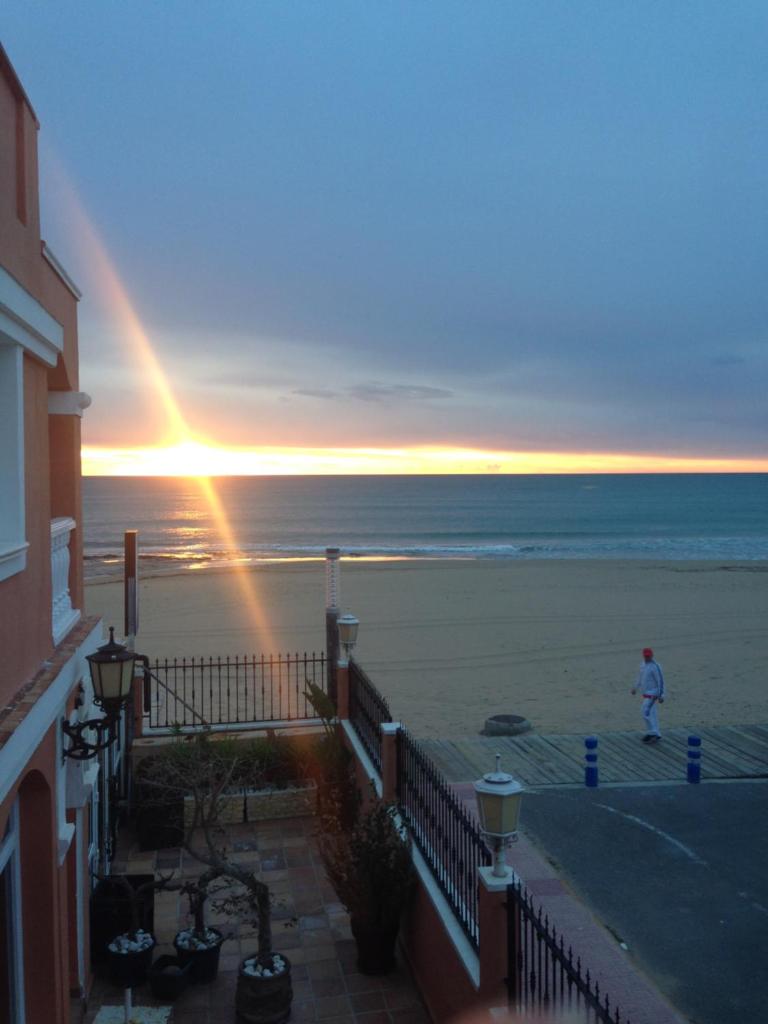 Lloyds Beach Club photo 1