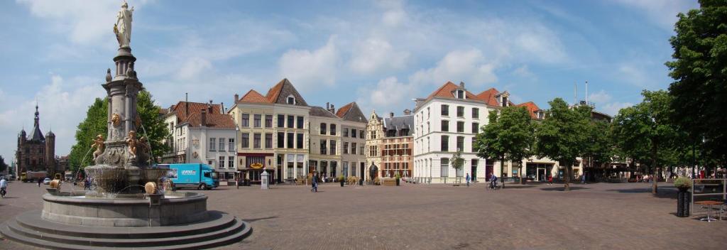 Postillion Hotel Deventer - Tap to explore photos