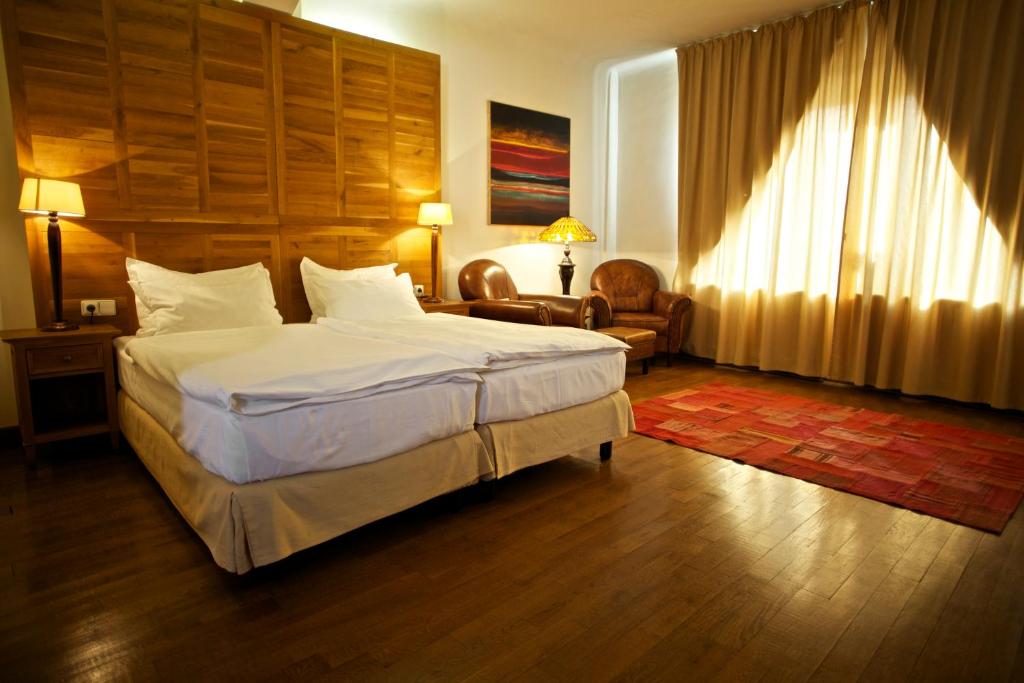 Двухместный (Номер бизнес-класса), Rembrandt Hotel