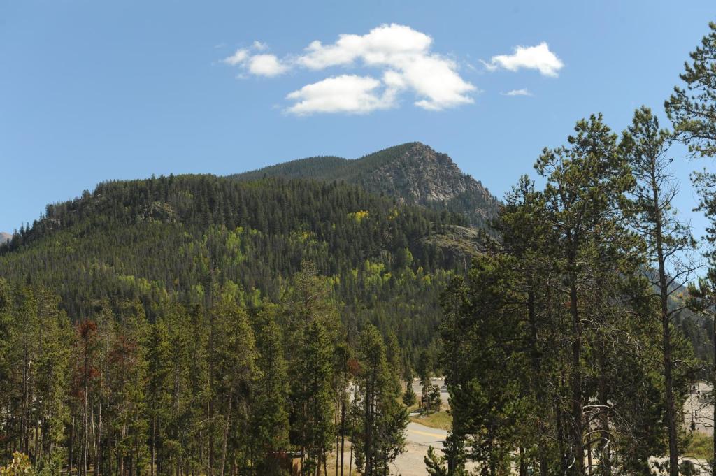 Gateway Mountain Lodge by Keystone Resort photo 3