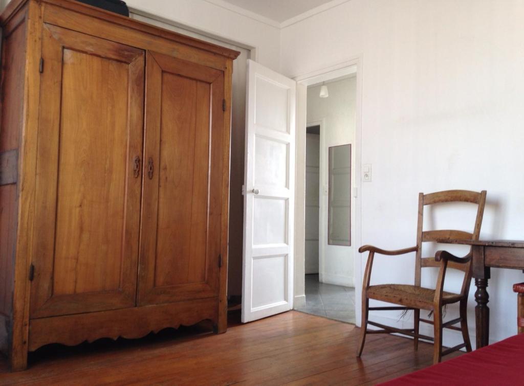 Chambres meublées chez l'habitant dans appartement proche gare sncf photo 3