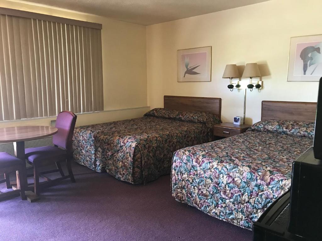 Allenwood Motel image