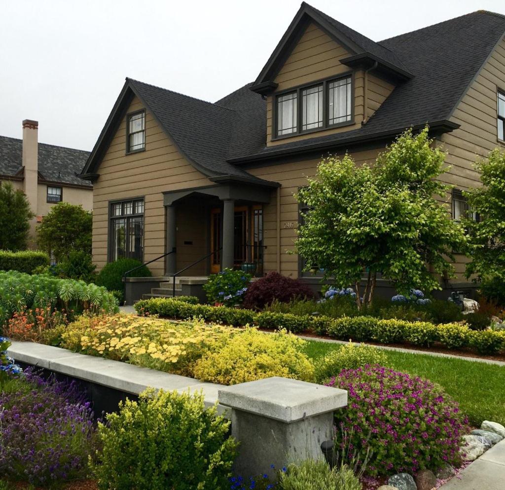 Hydrangea Inn image