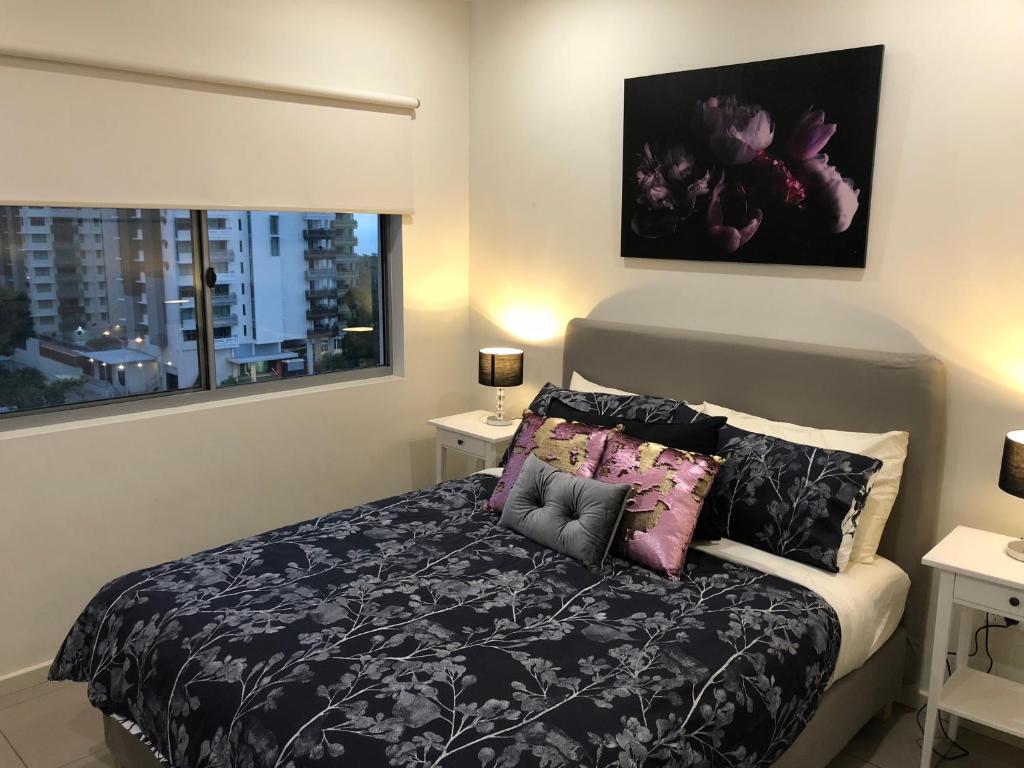 Darwin-Ocean views, tropical getaway, pool & aircon