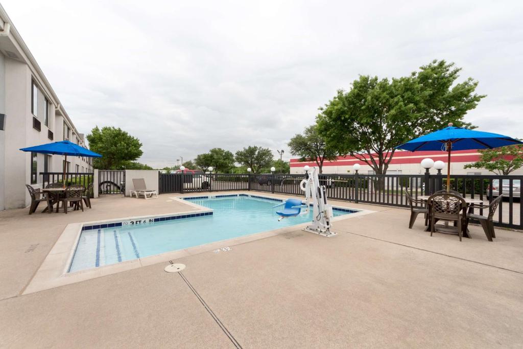 Motel 6-Dallas, TX - Northeast photo 3